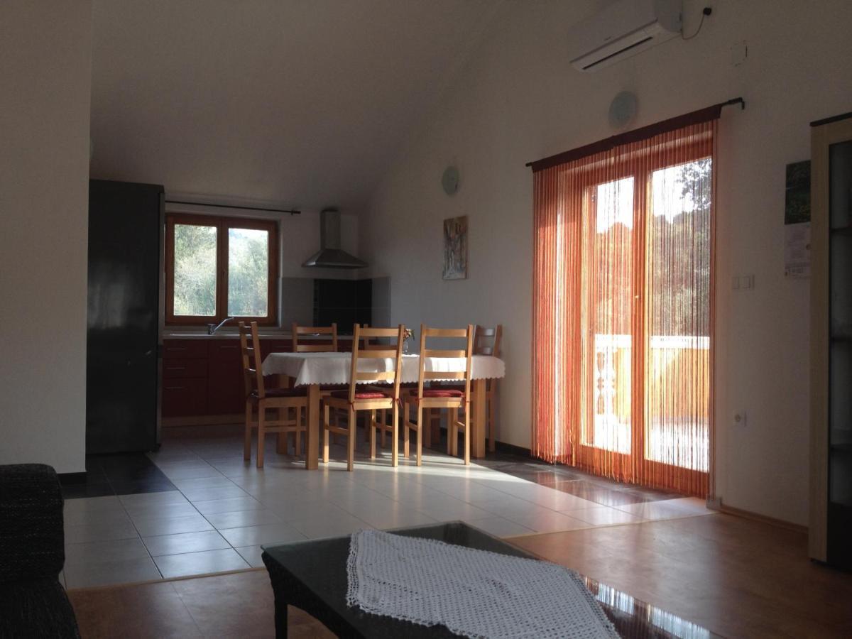 Apartman Sternak Kraj  Dış mekan fotoğraf